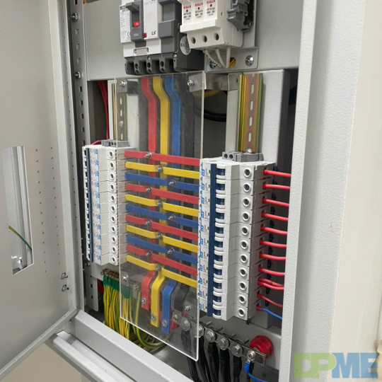 Tủ điện phân phối 3P-4P 200A